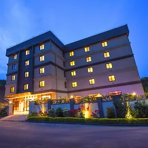 Best Western Plus The Athena Hotel